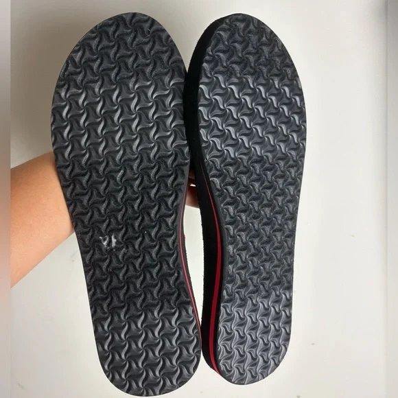 TEVA Olowahu Island Red Strappy Flip Flop Sandals Women’s size 11 - Picture 4 of 5